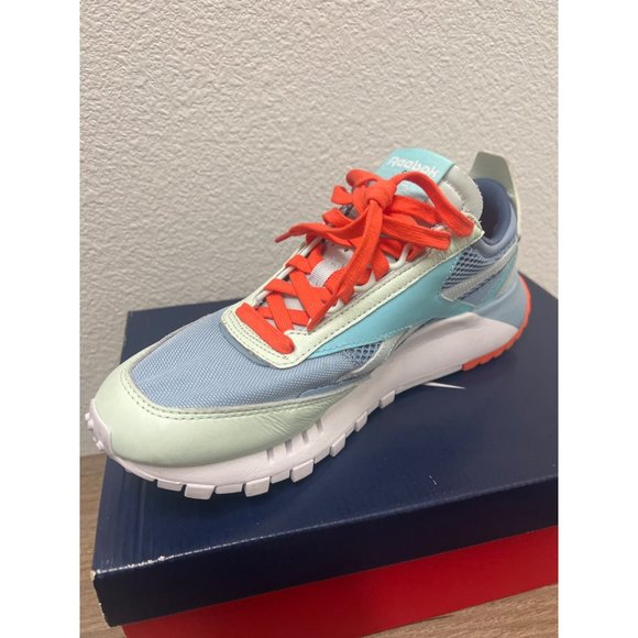 Reebok Classic Leather Legacy Chalk Blue Sneaker main image 4